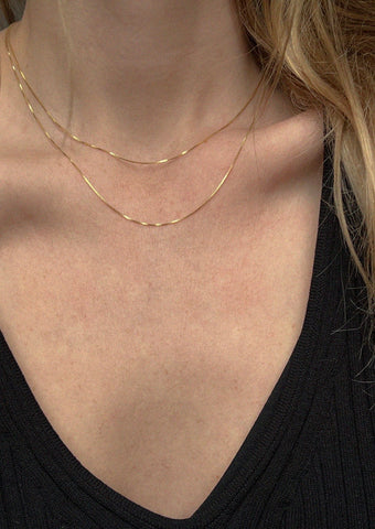 GLOSSY THIN CHAIN | GOLD PLATED.