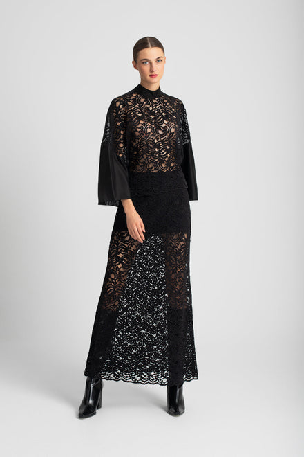 TEA&#39;S NIGHT-OUT EDITION