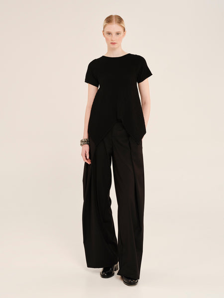 KNIT NERVURE BLOUSE WITH FLARED PANELS | BLACK