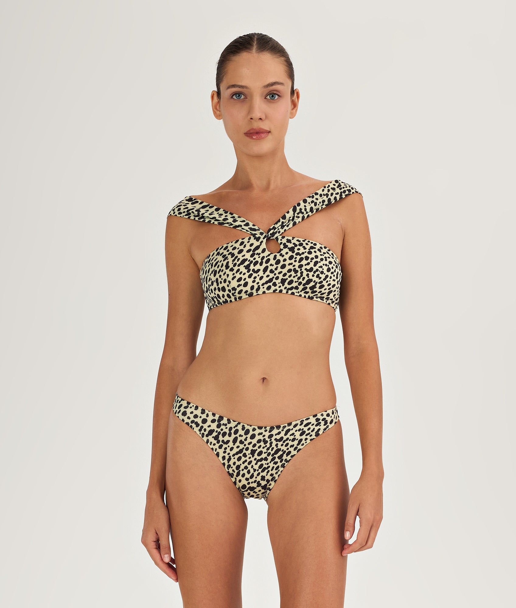 YOLANDA BIKINI | SAVANNAH