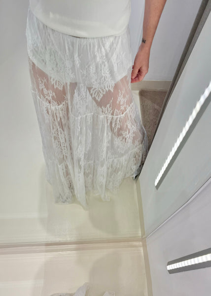 YUG LACE SKIRT