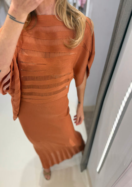 MAGIC SUNSETS KNIT OVERSIZED TOP | SUNSET ORANGE