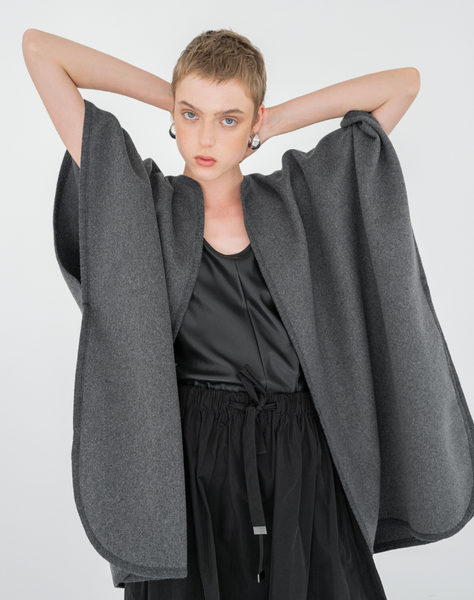 BOUL CAPE | DARK GREY