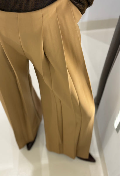 NAVINA TROUSERS | BROWN