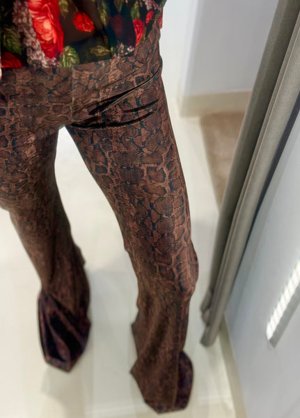 VENOMOUS FLARE PANTS
