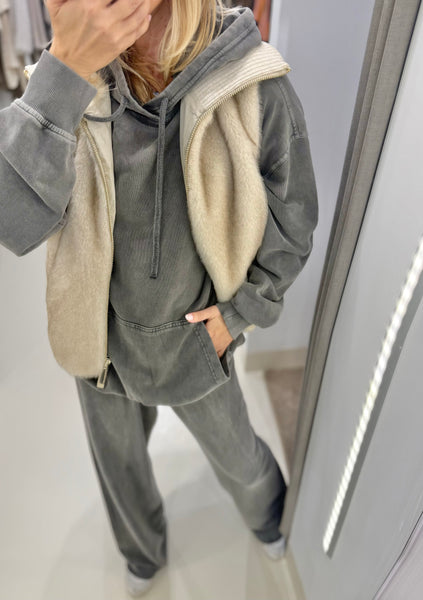 CARBON HOODIE SWEATER