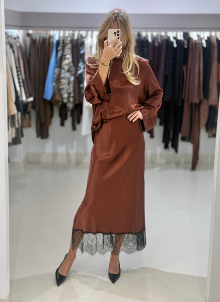 TAHIMA LONGSLEEVE TOP