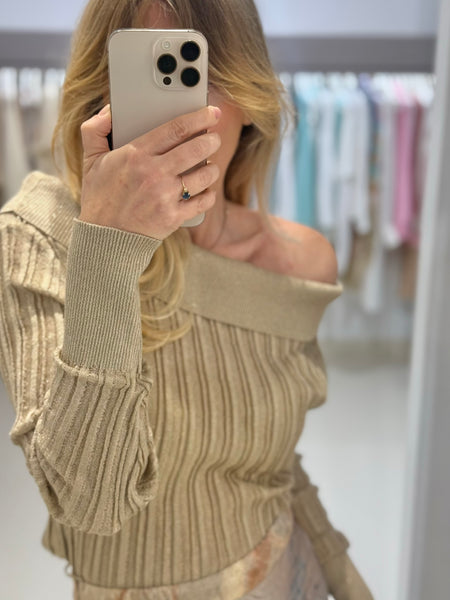 SPARKLING NIGHTS LONGSLEEVE KNIT TOP | GOLD BEIGE