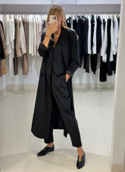SARIS COAT