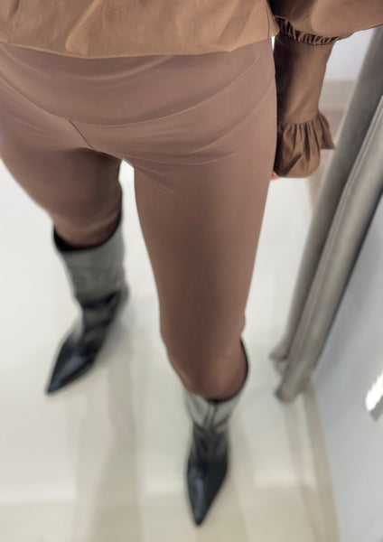 DOLLY LEGGINGS | BROWN