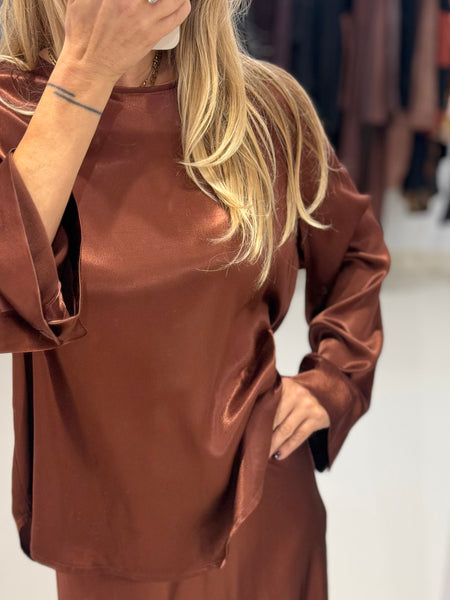 TAHIMA LONGSLEEVE TOP