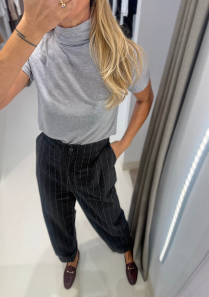ELOU TOP | LIGHT GREY