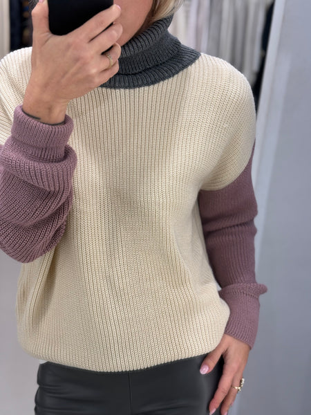 CAMILE SWEATER