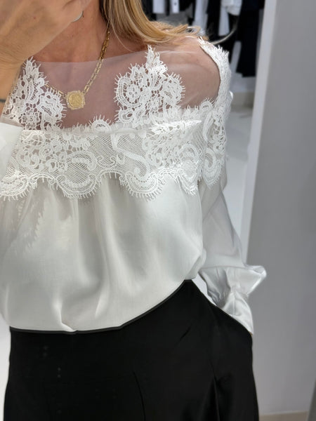 BRIONA BLOUSE