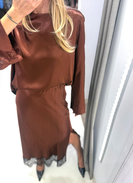 TAHIMA LONGSLEEVE TOP