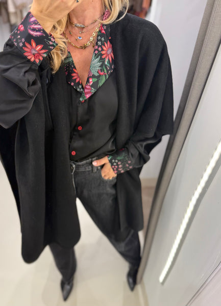 MARWA CAPE | BLACK