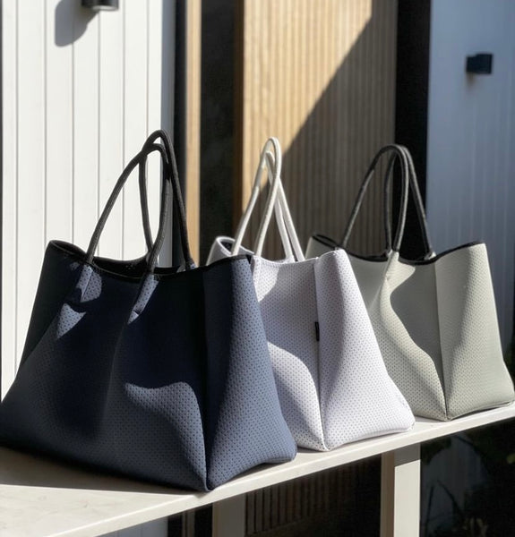 RIVA TOTE | GREY BLUE WITH BLACK.