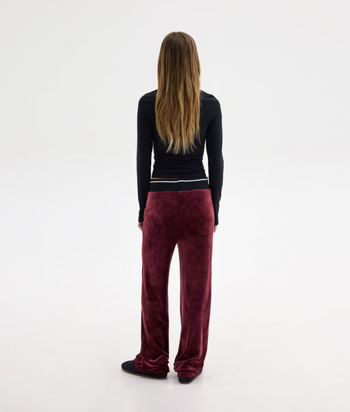 POLY VELVET PANTS | AUBERGINE