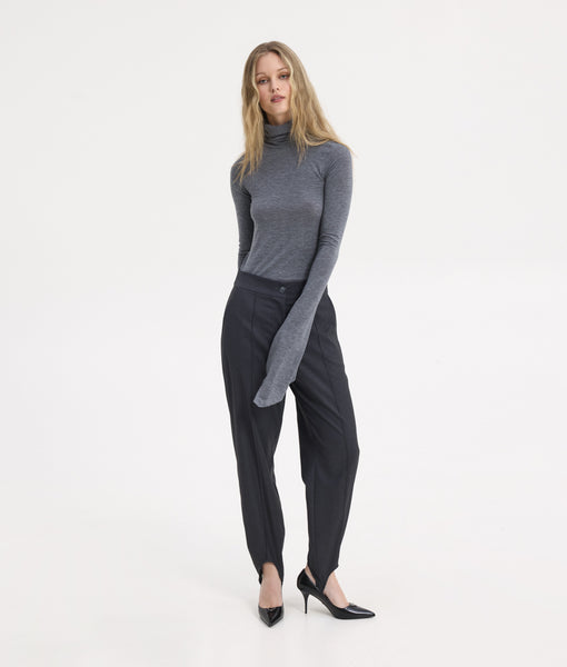 SARAH TURTLENECK TOP | GREY