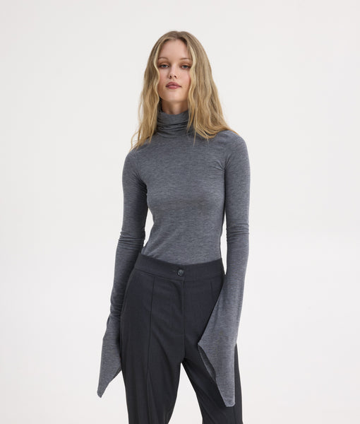 SARAH TURTLENECK TOP | GREY