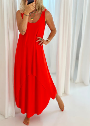 KYKLOS DRESS | SOULFUL RED.