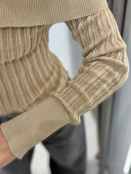 SPARKLING NIGHTS LONGSLEEVE KNIT TOP | GOLD BEIGE