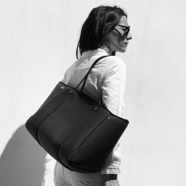 NEOPRENE TOTE BAG | TOTAL BLACK